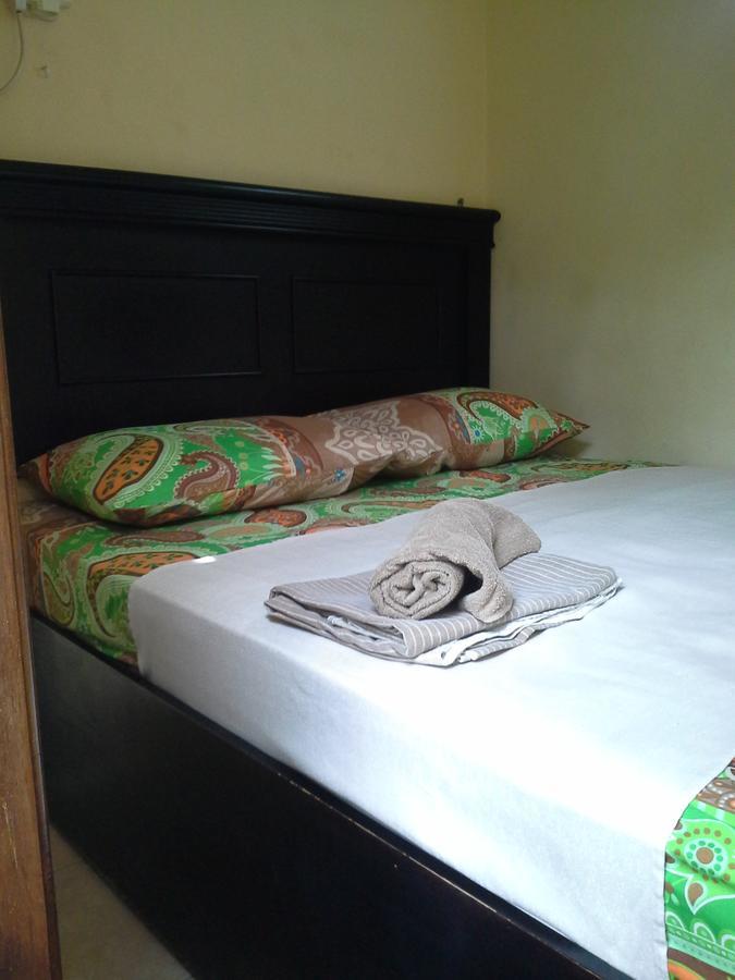 Arnel Bungalows Senggigi Exterior photo